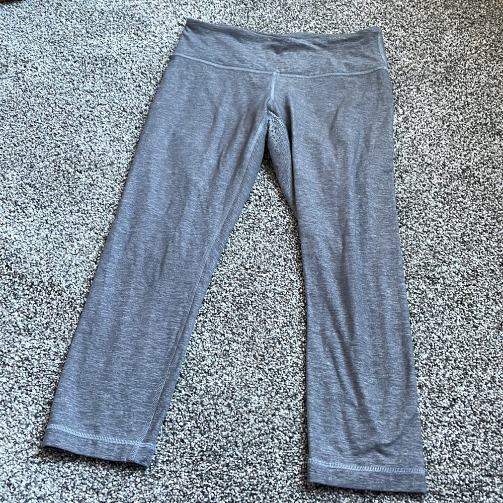 Lululemon cropped wunder unders